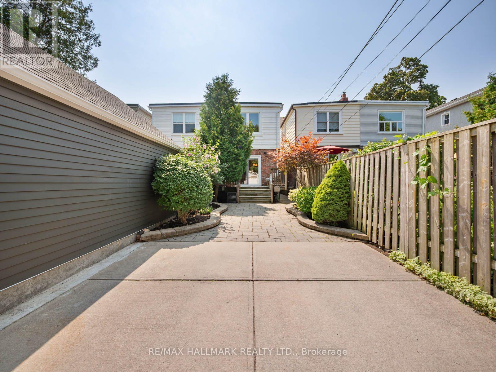14 Fielding Avenue, Toronto, Ontario M4J 1R5 - Photo 39 - E13667974