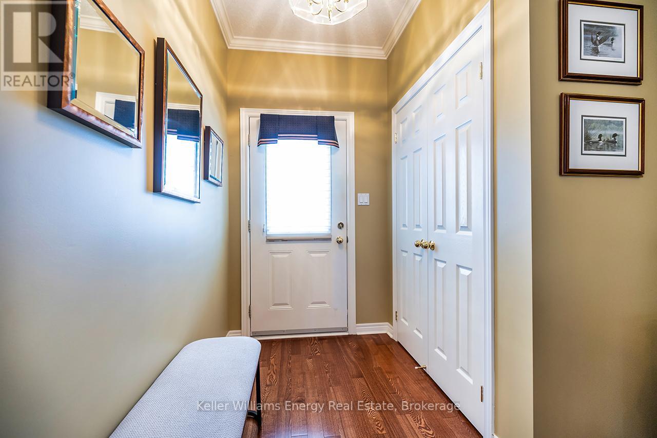 8 Hinkley Trail, Clarington, Ontario  L1B 1P4 - Photo 10 - E13221760