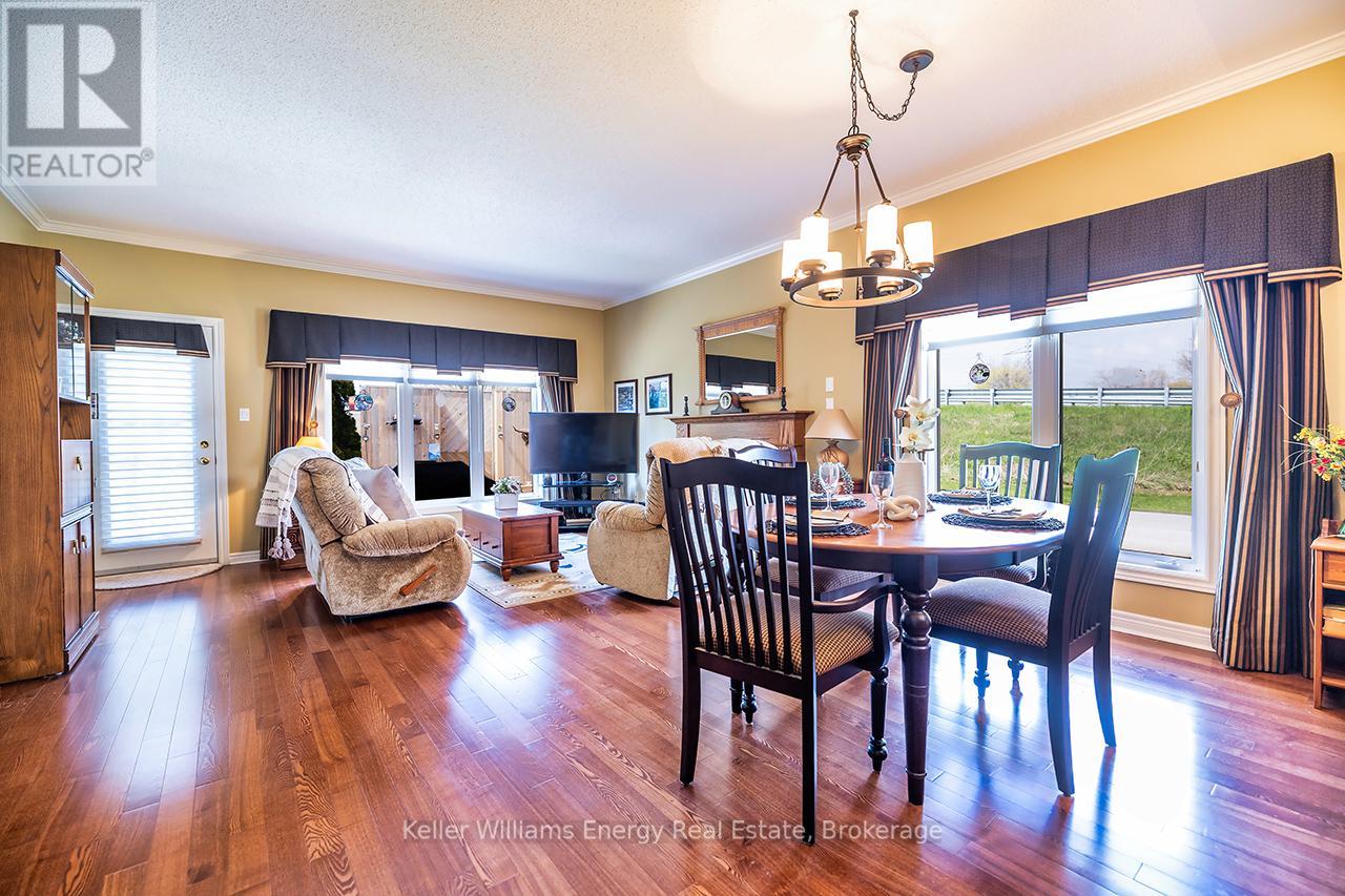 8 Hinkley Trail, Clarington, Ontario  L1B 1P4 - Photo 2 - E13221760