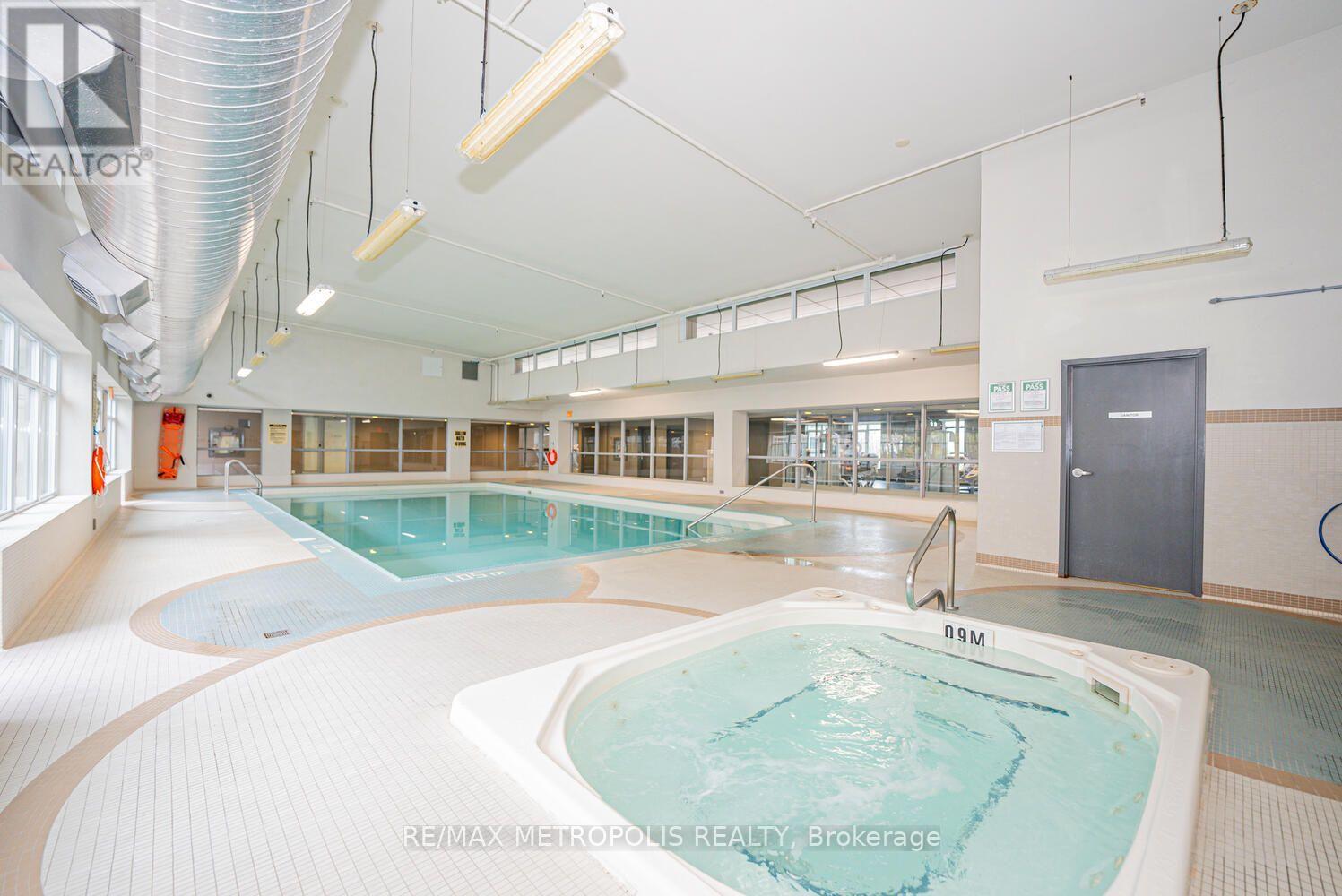 180 Borough Drive, Toronto, Ontario M1P 0B5 - Photo 37 - E13659596
