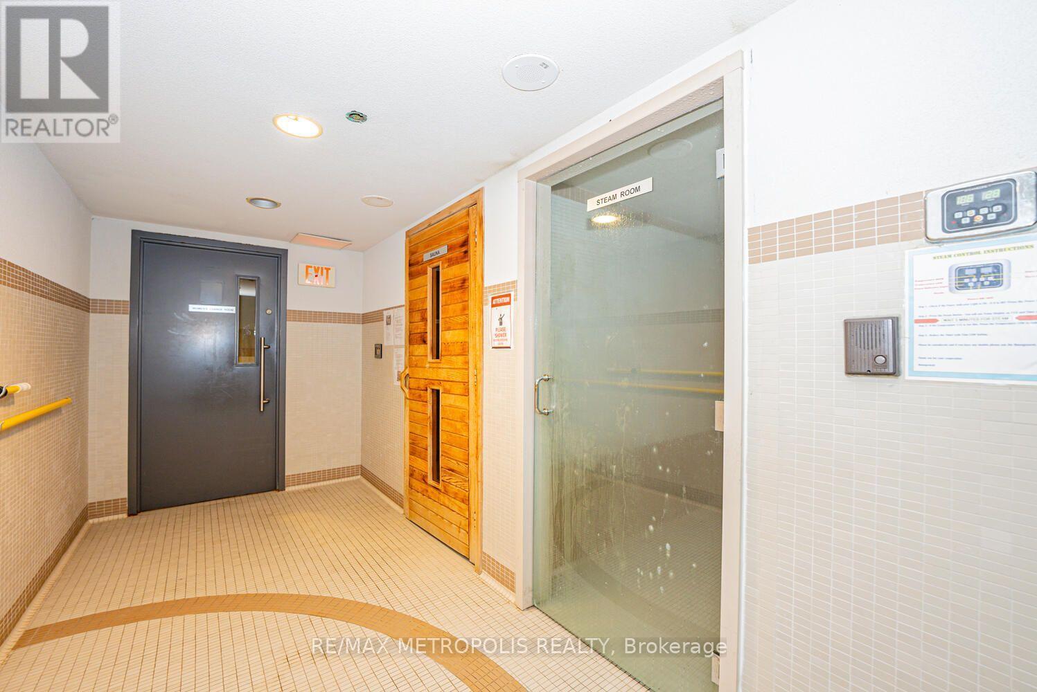 180 Borough Drive, Toronto, Ontario M1P 0B5 - Photo 39 - E13659596