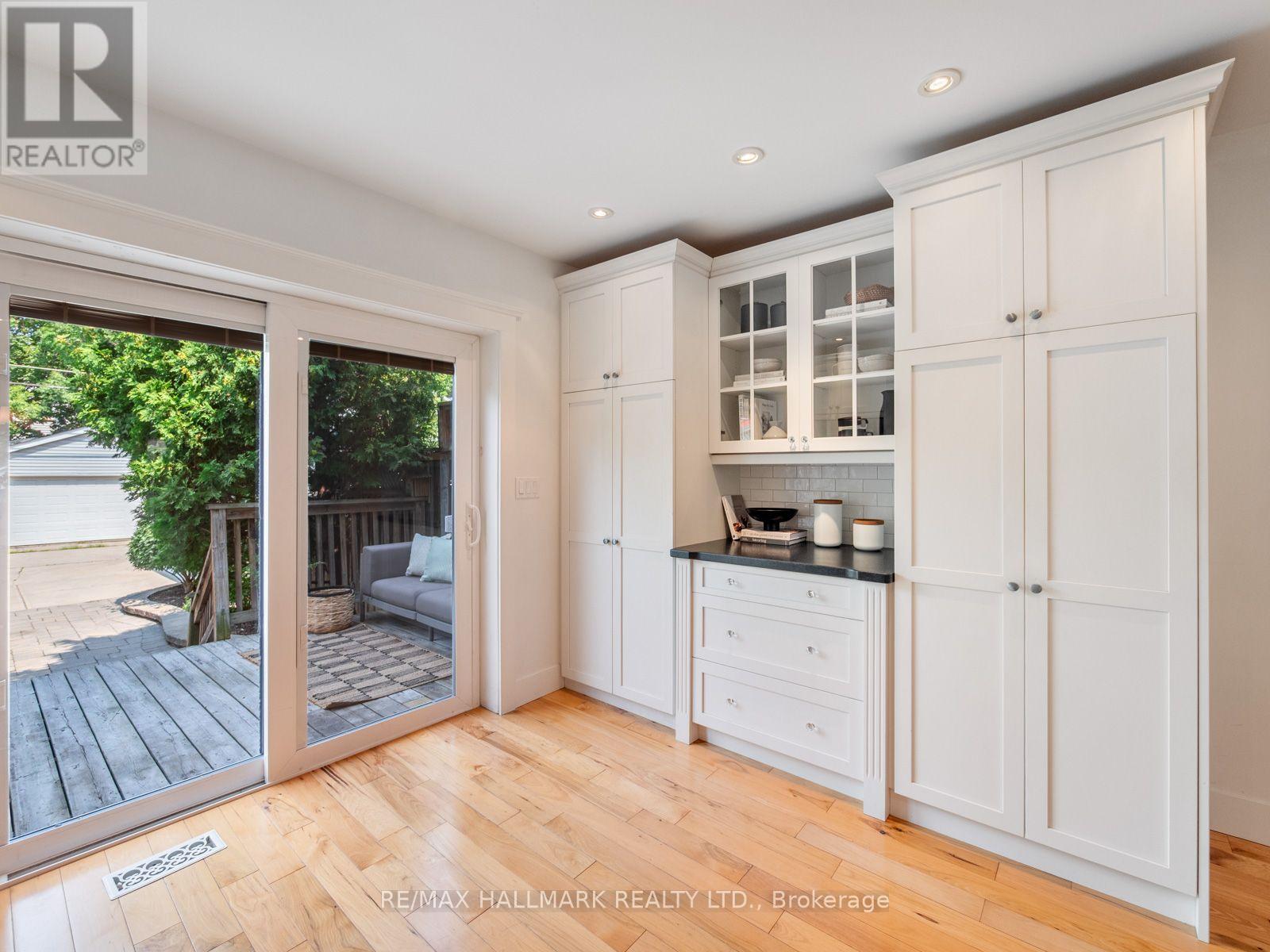 14 Fielding Avenue, Toronto, Ontario M4J 1R5 - Photo 19 - E13667974