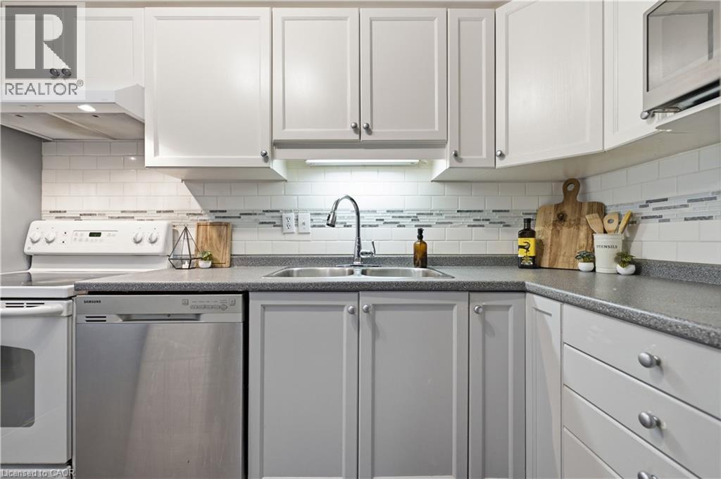 31 Galileo Boulevard, Brantford, Ontario  N3R 7Y3 - Photo 13 - 40855321