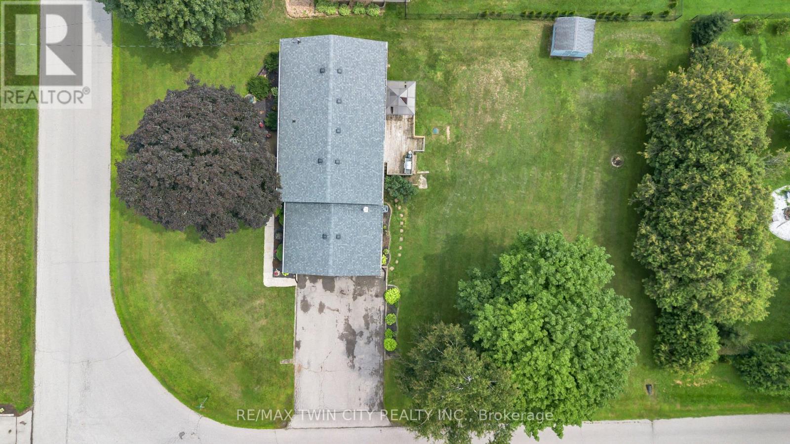 60 Brown Avenue, Brant, Ontario  N0E 1A0 - Photo 45 - X13670390