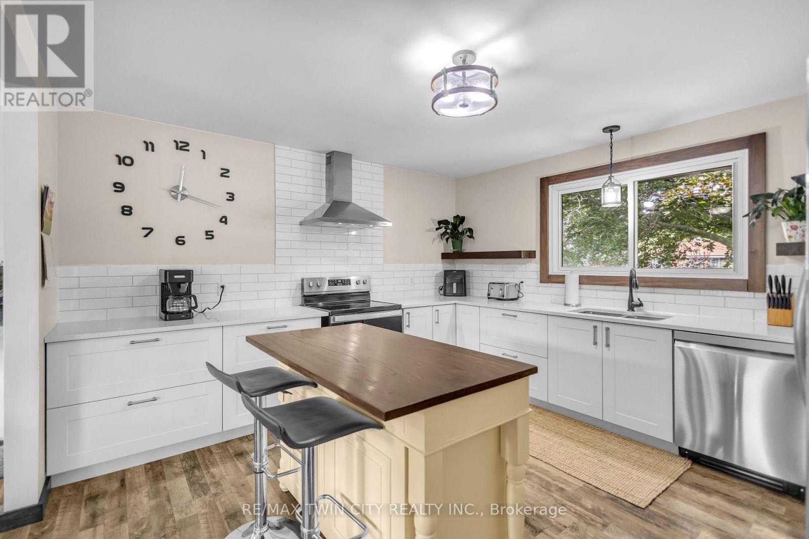 60 Brown Avenue, Brant, Ontario  N0E 1A0 - Photo 5 - X13670390