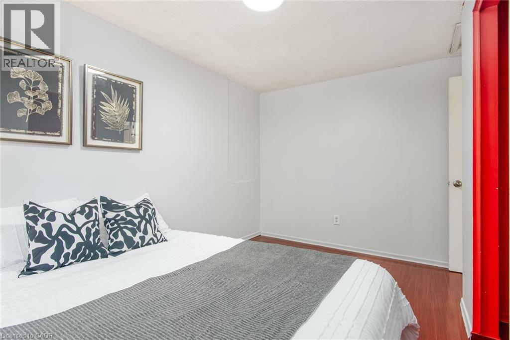 503 Lonelm Court Unit# A, Waterloo, Ontario  N2L 5C9 - Photo 33 - 40852864