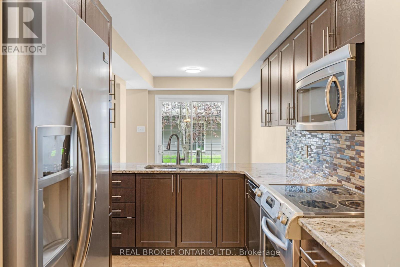 306 Aldworth Private, Ottawa, Ontario  K2S 0M8 - Photo 8 - X13658358