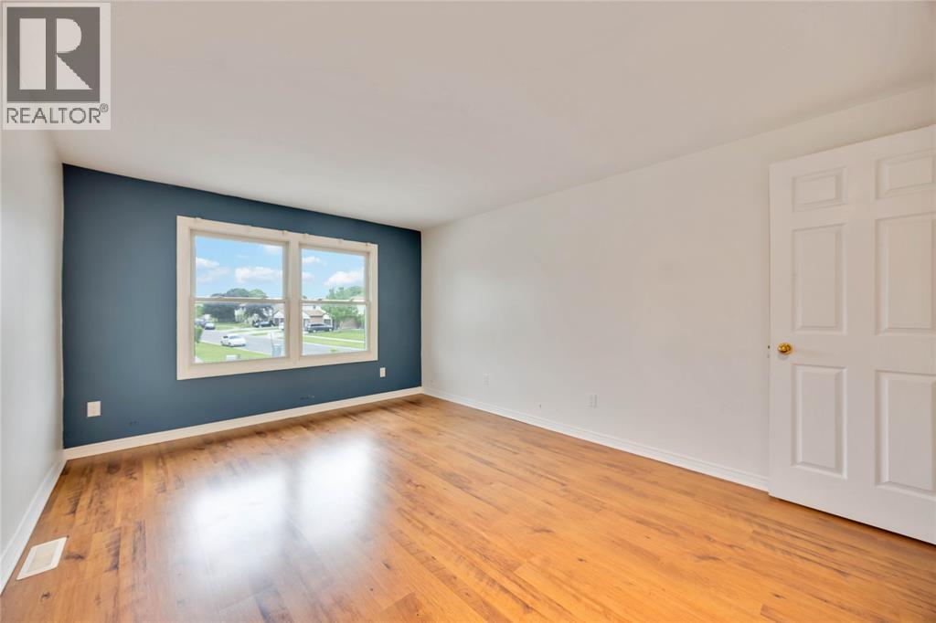 226 Trudeau Drive, Sarnia, Ontario  N7S 4K6 - Photo 22 - 26019544