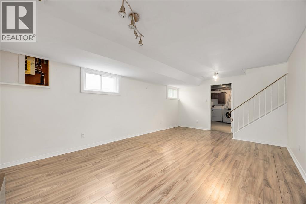 226 Trudeau Drive, Sarnia, Ontario  N7S 4K6 - Photo 29 - 26019544