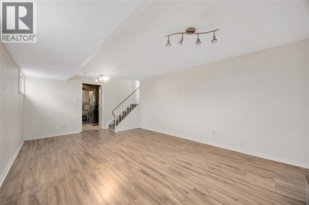 226 Trudeau Drive, Sarnia, Ontario  N7S 4K6 - Photo 30 - 26019544