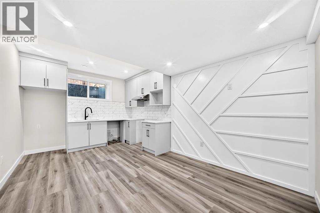 140 Carringham Road NW, Calgary, Alberta  T3P 1V3 - Photo 38 - A2327844