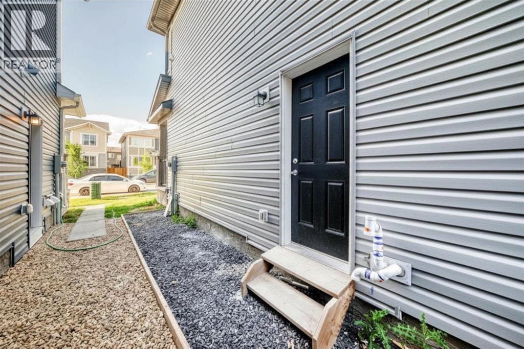 140 Carringham Road NW, Calgary, Alberta  T3P 1V3 - Photo 48 - A2327844