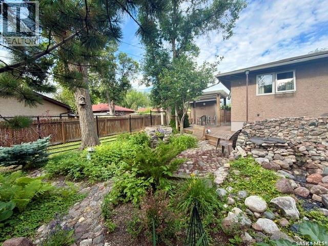 3307/3309 Dawson Crescent, Regina, Saskatchewan  S4R 3V6 - Photo 60 - SK042407