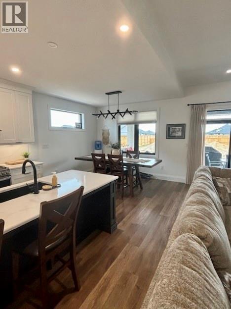 1637 BLACKWELL ROAD Sarnia Ontario Canada N7T7H4 4