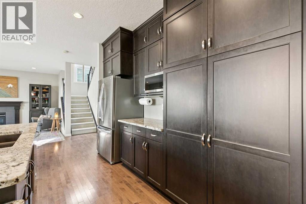 7520 Springbank Way SW, Calgary, Alberta  T3H 4V4 - Photo 11 - A2336697