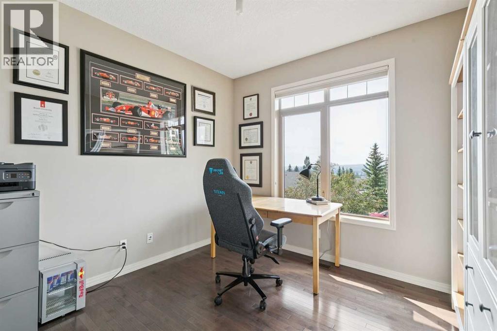 7520 Springbank Way SW, Calgary, Alberta  T3H 4V4 - Photo 22 - A2336697