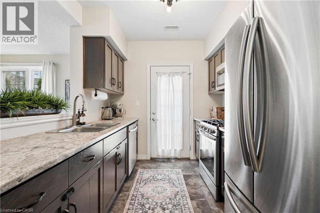 9 GUTHRIE Lane Unit# 9B, Rockwood, Ontario
