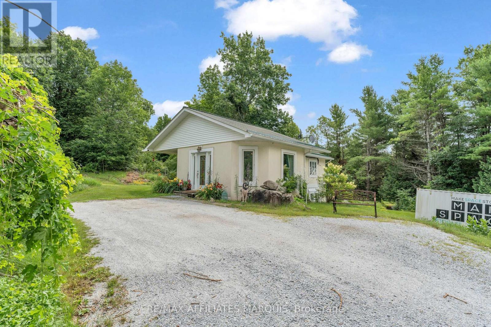 687 Zealand Road, Tay Valley, Ontario  K0H 2B0 - Photo 2 - X13633432