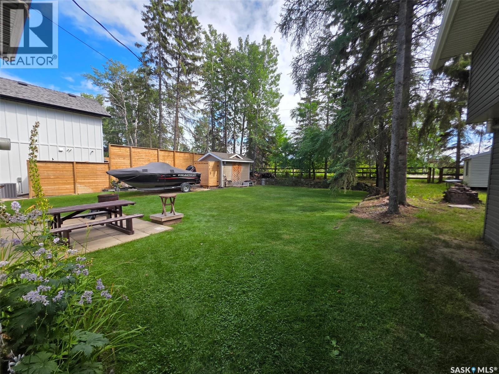 14 Lakeshore Drive, Candle Lake, Saskatchewan  S0J 3E0 - Photo 5 - SK045421