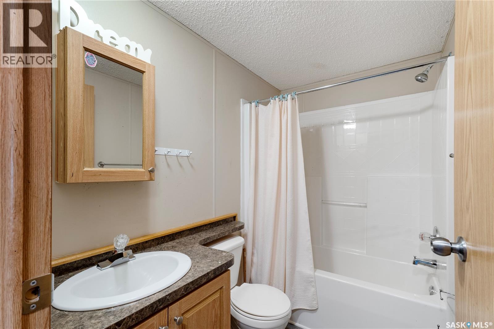 309 Burrows Avenue W, Melfort, Saskatchewan  S0E 1A0 - Photo 15 - SK045308