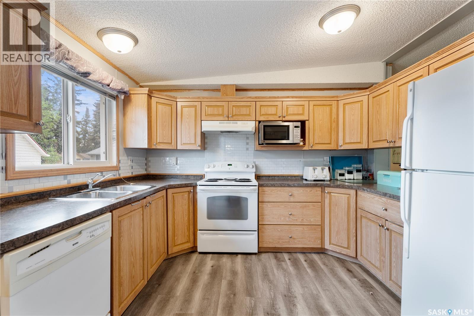 309 Burrows Avenue W, Melfort, Saskatchewan  S0E 1A0 - Photo 7 - SK045308