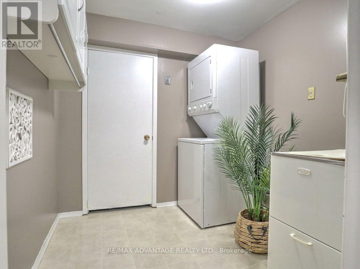 43 - 295 Wilkins Street, London South, Ontario  N6C 5C1 - Photo 41 - X13670630