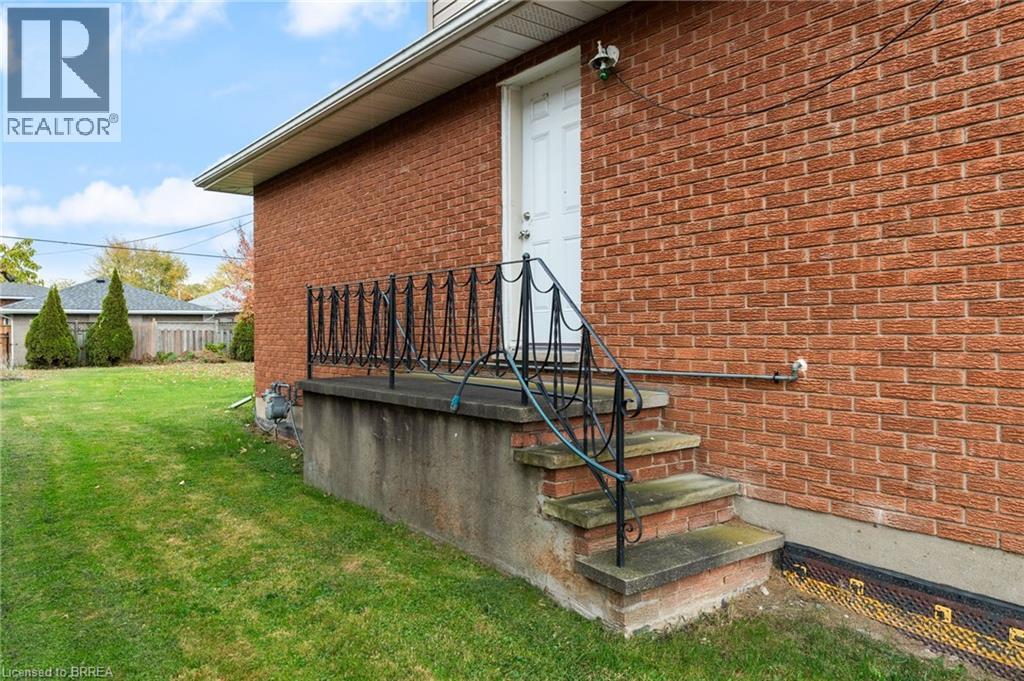 21 Janet Street, Port Colborne, Ontario  L3K 2E6 - Photo 20 - 40854739