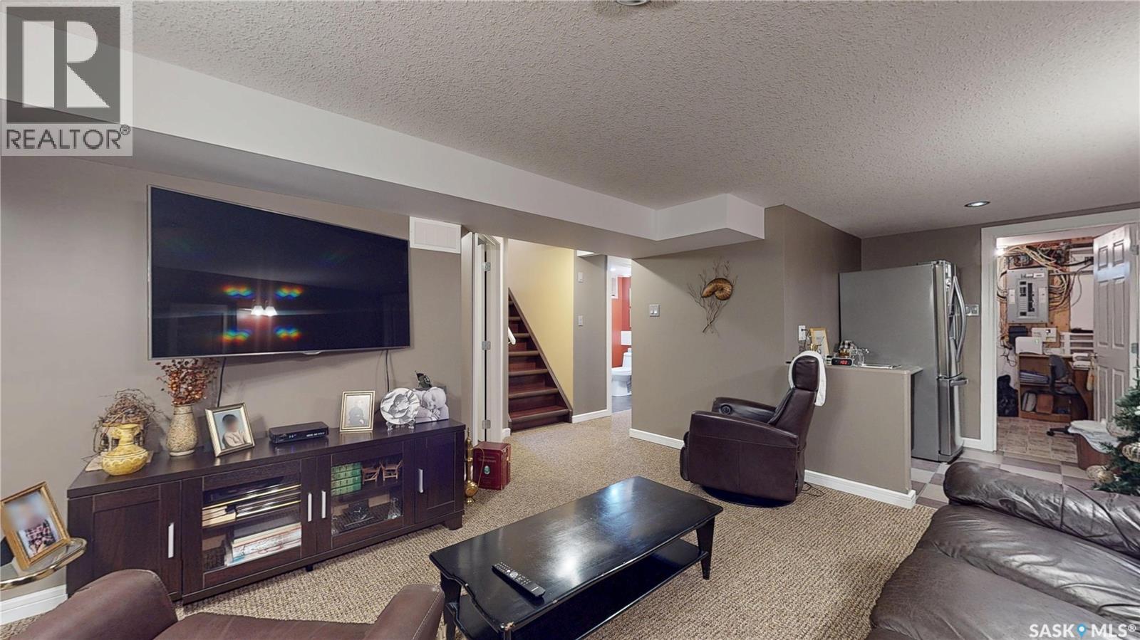 3307/3309 Dawson Crescent, Regina, Saskatchewan  S4R 3V6 - Photo 19 - SK042407