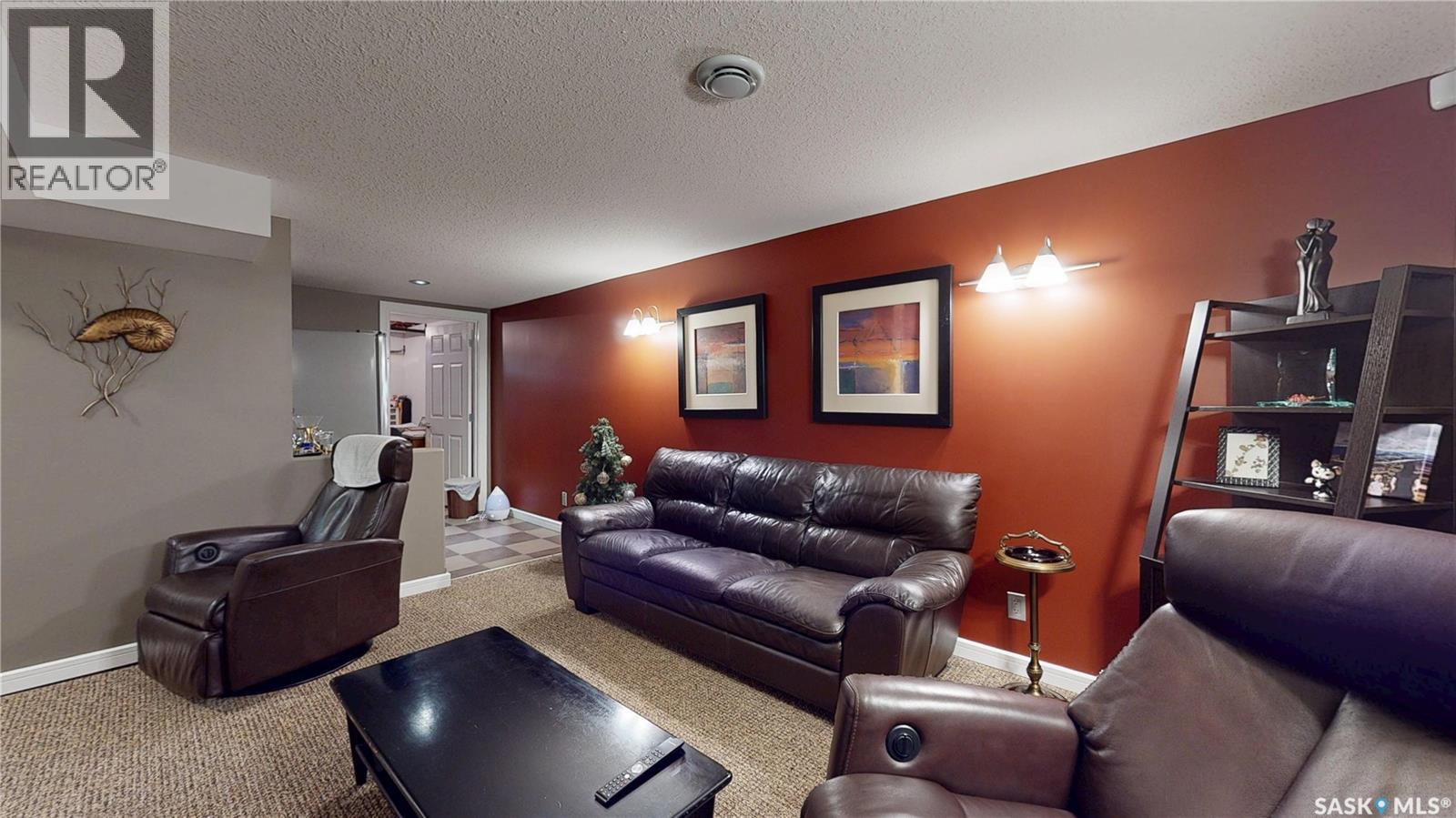 3307/3309 Dawson Crescent, Regina, Saskatchewan  S4R 3V6 - Photo 20 - SK042407