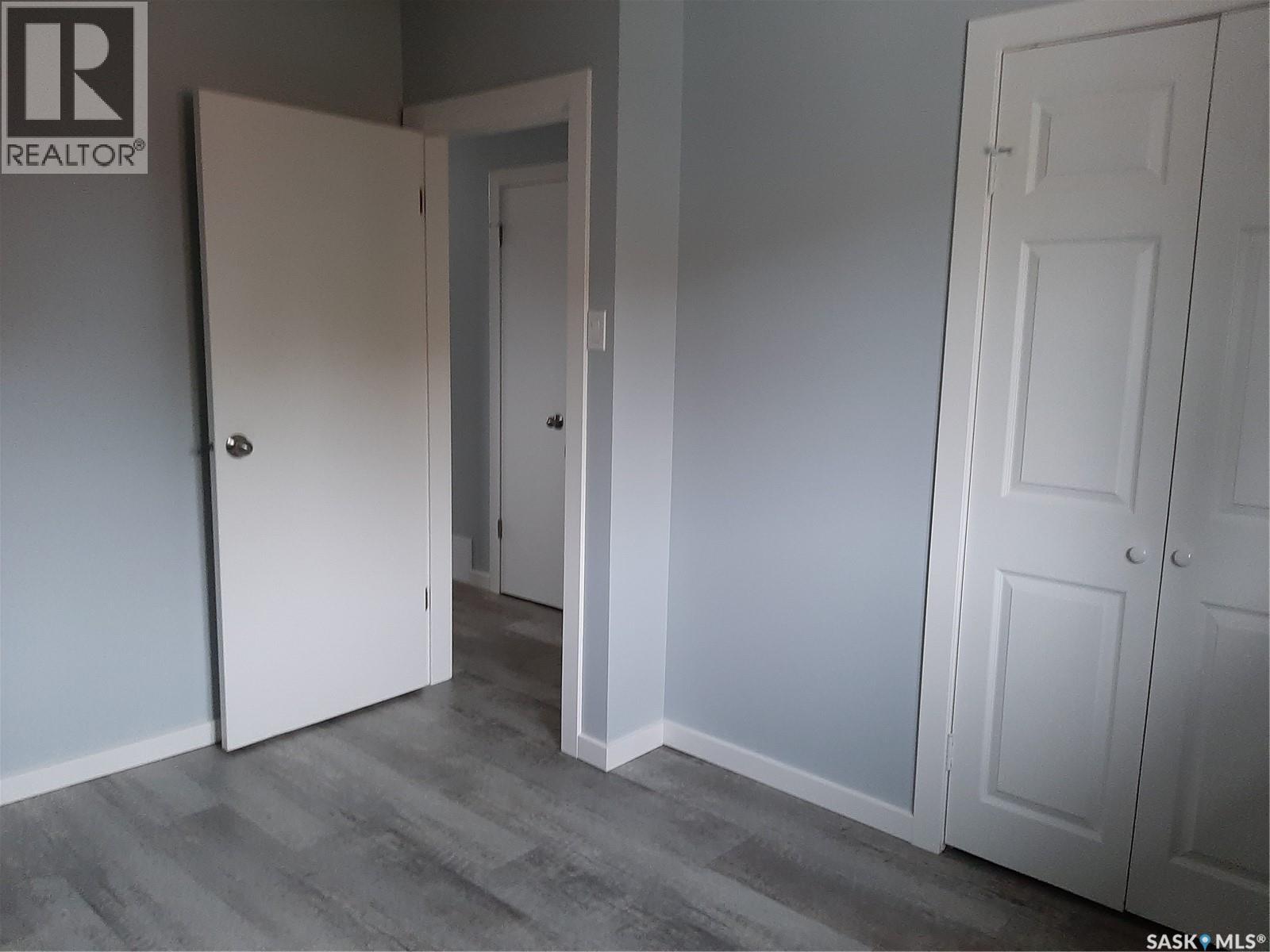 3307/3309 Dawson Crescent, Regina, Saskatchewan  S4R 3V6 - Photo 36 - SK042407