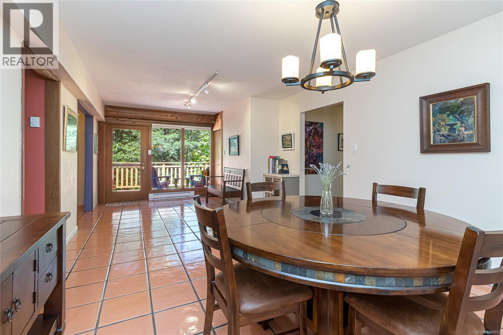 100 Viaduct Ave W, Saanich, British Columbia  V9E 1J3 - Photo 17 - 1046692