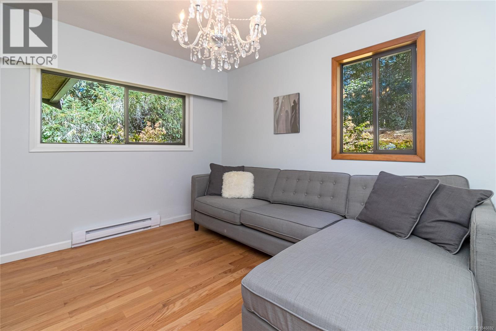 100 Viaduct Ave W, Saanich, British Columbia  V9E 1J3 - Photo 34 - 1046692