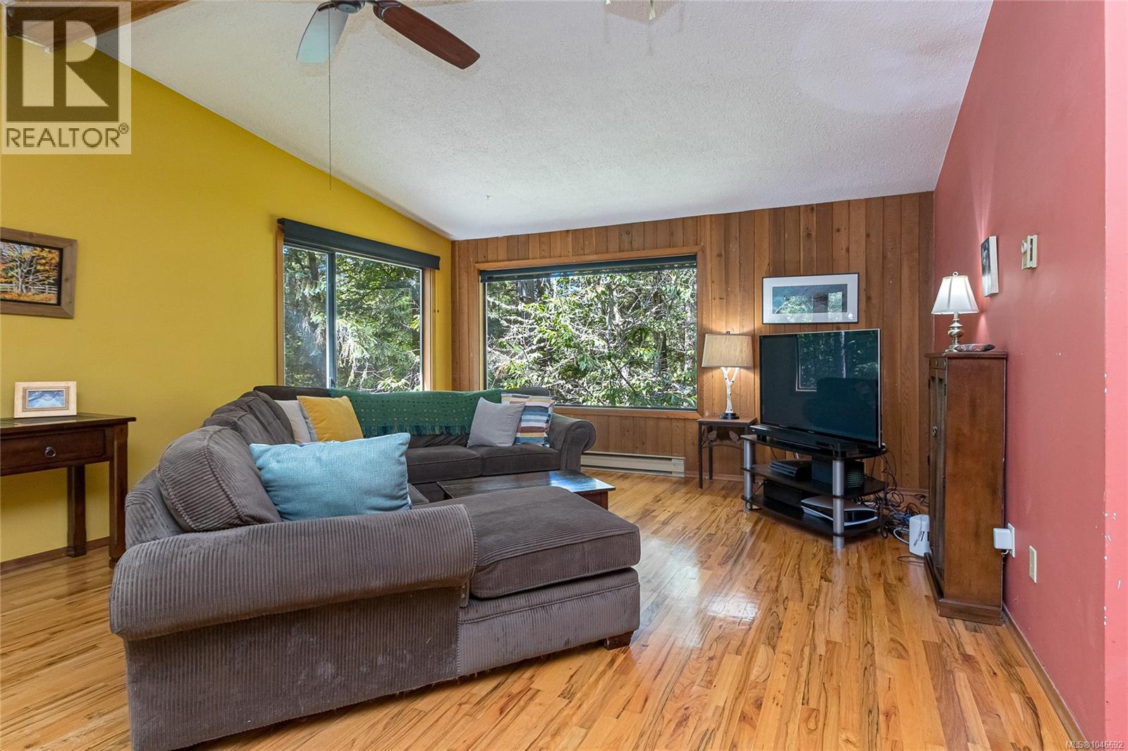 100 Viaduct Ave W, Saanich, British Columbia  V9E 1J3 - Photo 10 - 1046692