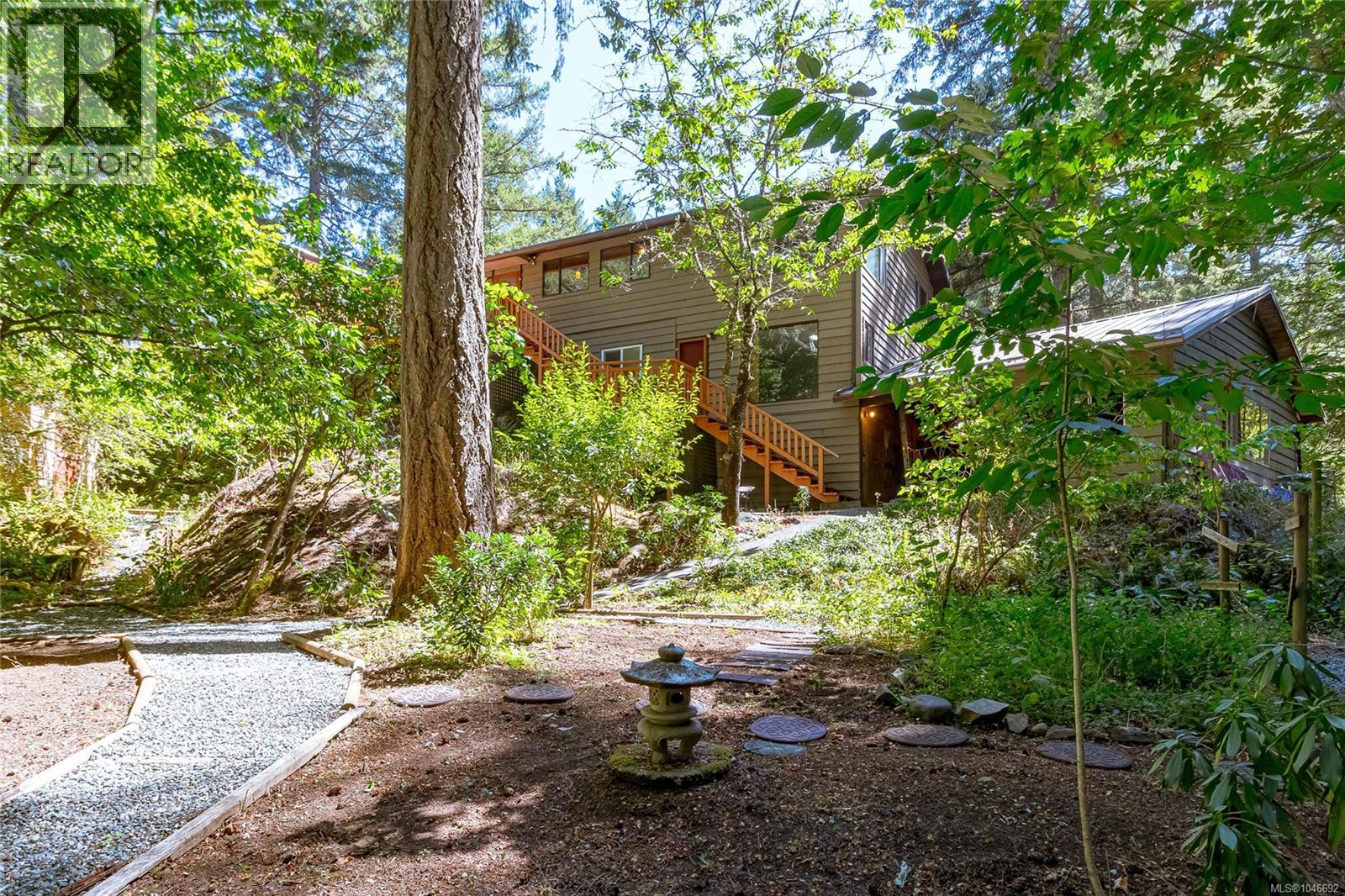 100 Viaduct Ave W, Saanich, British Columbia  V9E 1J3 - Photo 53 - 1046692