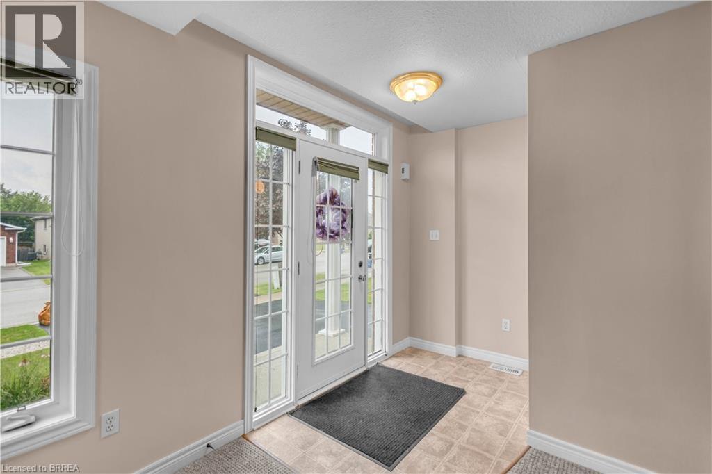 25 Sudds Lane, Brantford, Ontario  N3T 6M5 - Photo 4 - 40855053