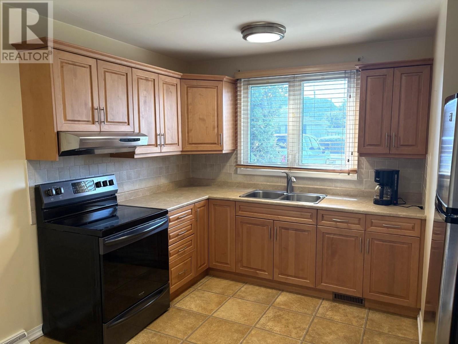 1213 Mary St W, Thunder Bay, Ontario  P7E 4M8 - Photo 2 - TB2602267