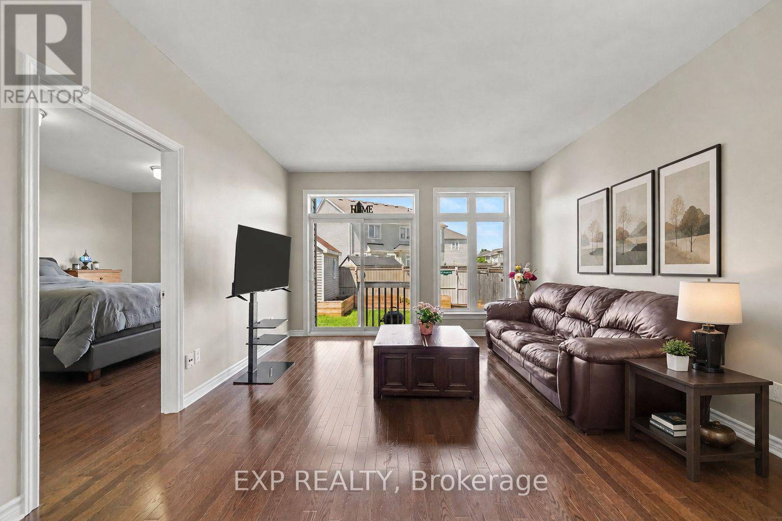 279 Brambling Way, Ottawa, Ontario  K2J 0T5 - Photo 11 - X13670504
