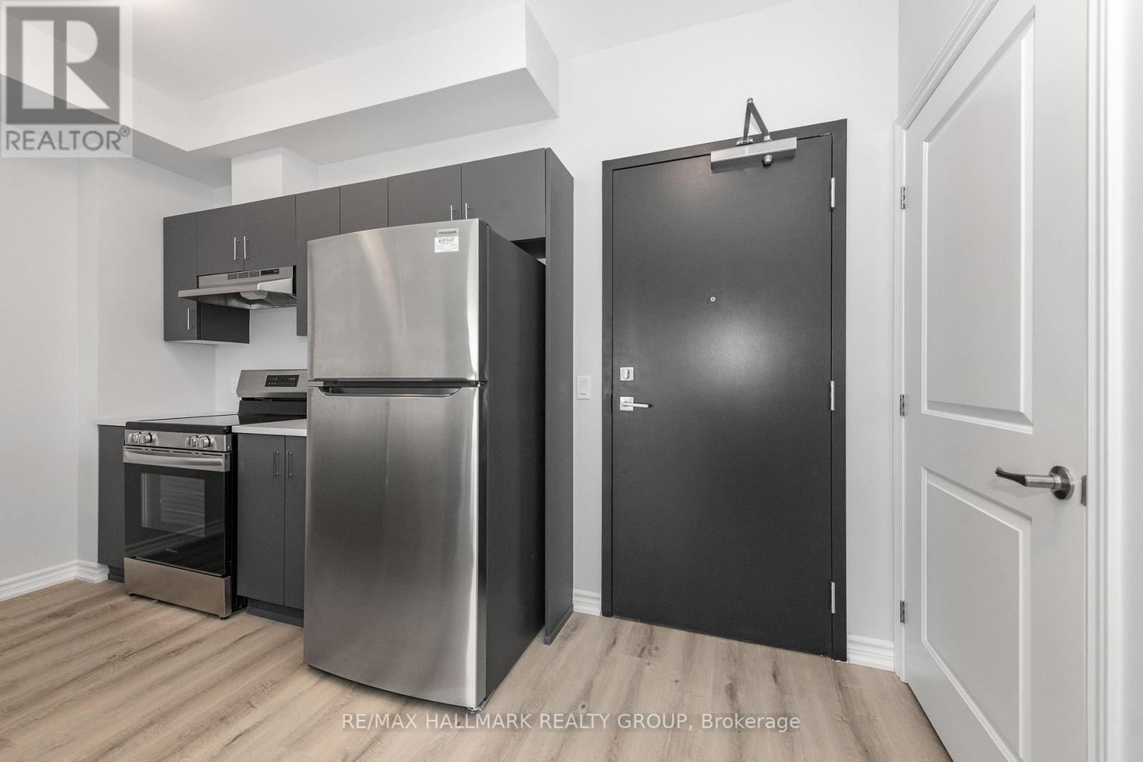 404 - 1350 Hemlock Road, Ottawa, Ontario  K1K 5C2 - Photo 6 - X13670602