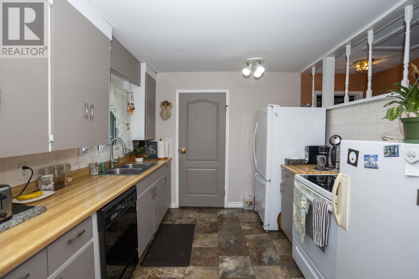 6365 Mapleward Rd, Thunder Bay, Ontario  P7G 2K1 - Photo 11 - TB2602347