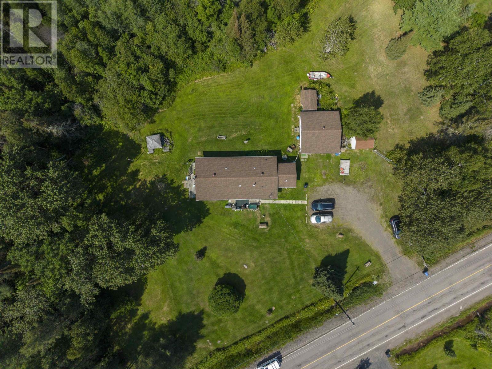 6365 Mapleward Rd, Thunder Bay, Ontario  P7G 2K1 - Photo 6 - TB2602347