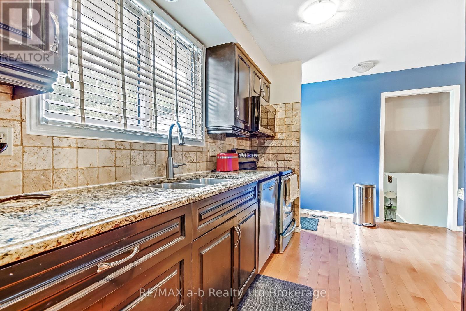 45 Carlyle Place, Kitchener, Ontario  N2P 1R6 - Photo 13 - X13670588