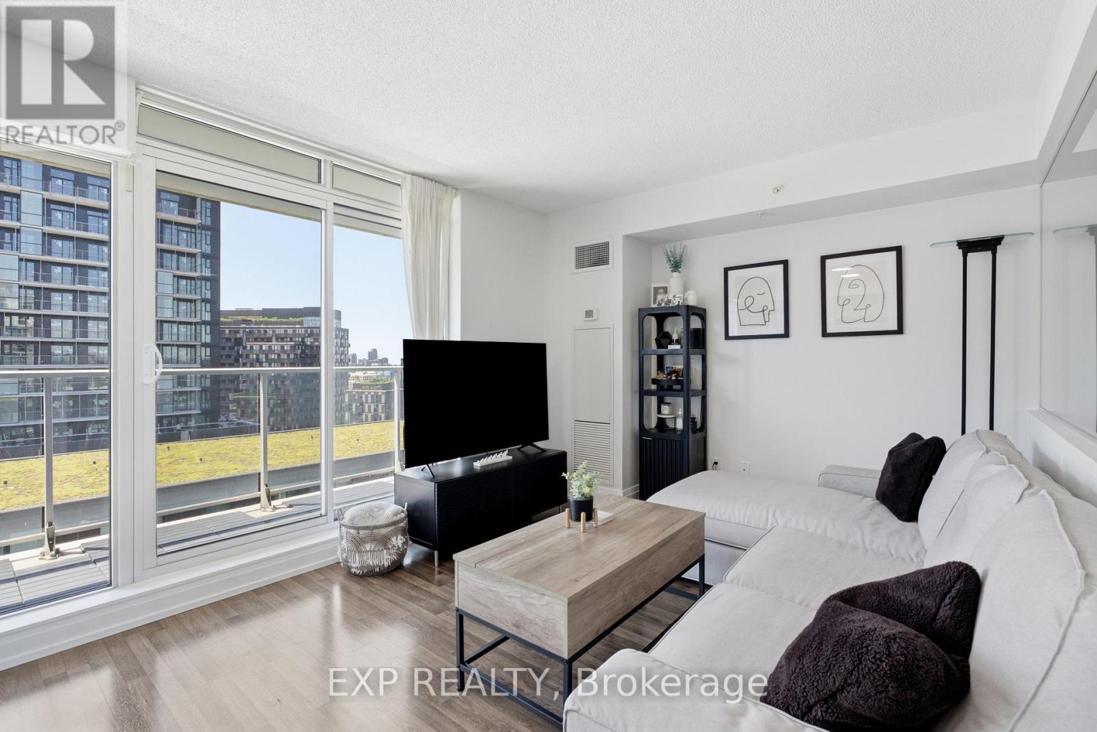 E1108 - 555 Wilson Avenue, Toronto, Ontario  M3H 5Y6 - Photo 5 - C13569782