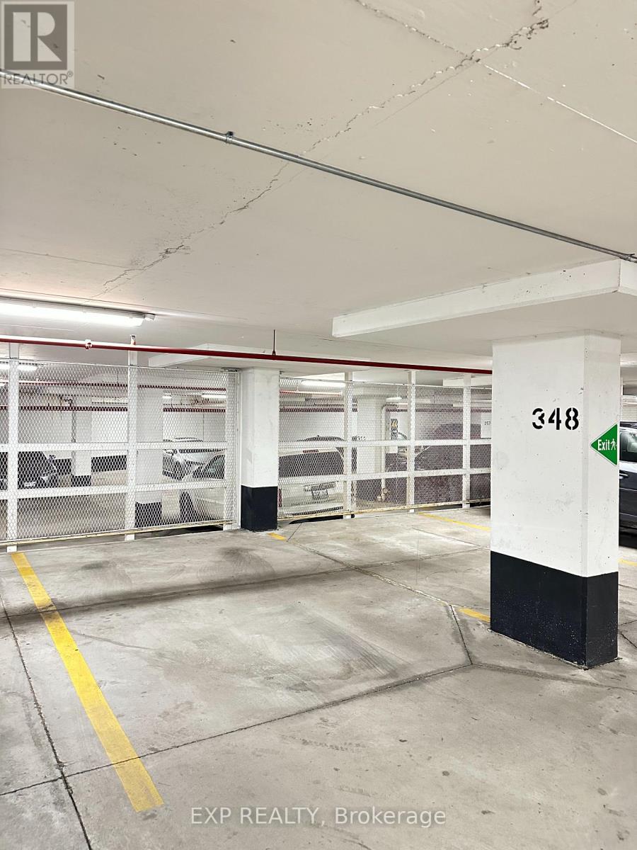 E1108 - 555 Wilson Avenue, Toronto, Ontario  M3H 5Y6 - Photo 25 - C13569782