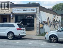 916 WYANDOTTE STREET East, Windsor, Ontario