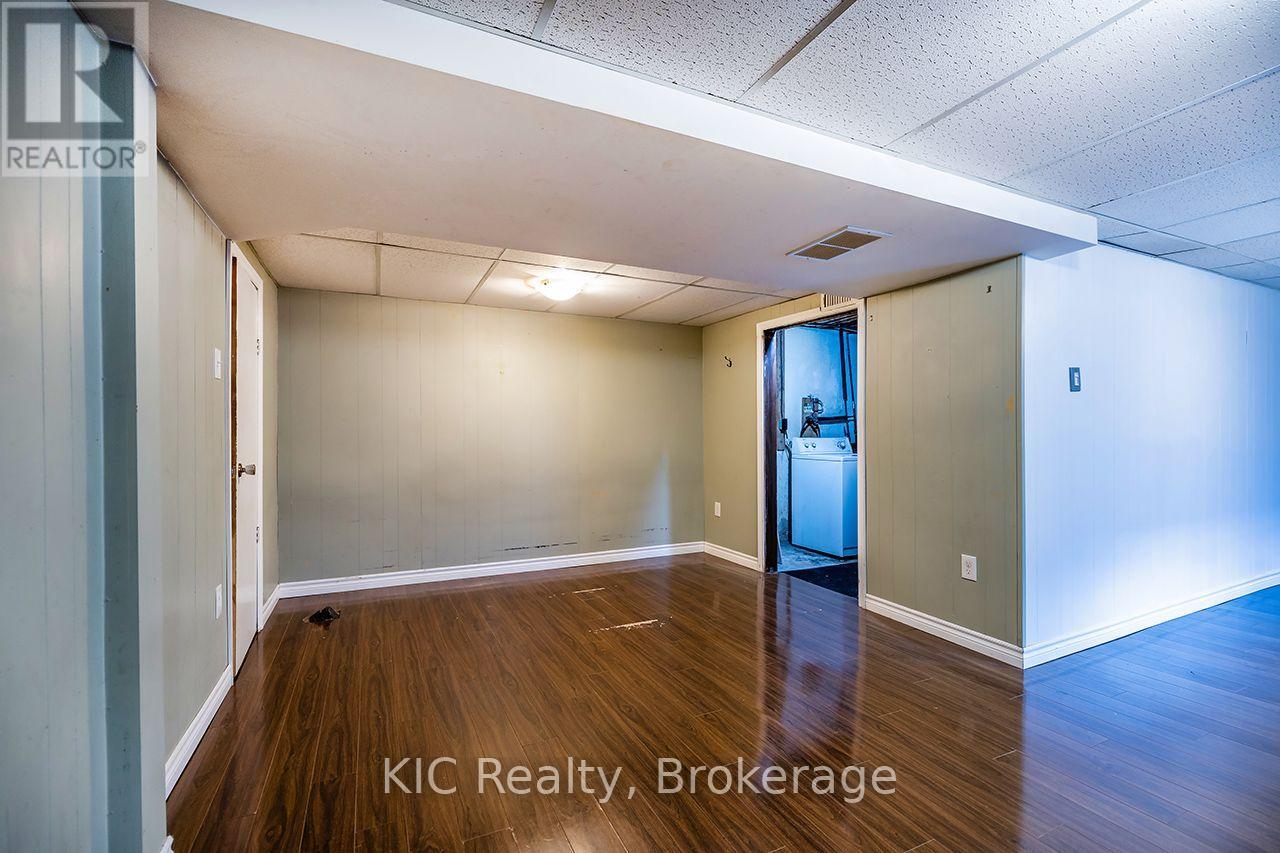 1151 Valley Court, Oshawa, Ontario  L1J 3M4 - Photo 35 - E13670242