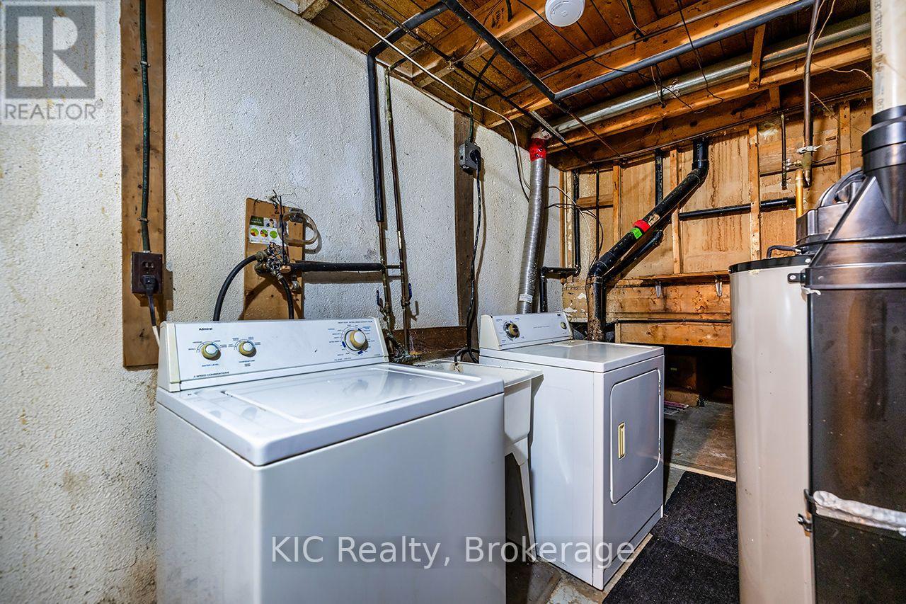 1151 Valley Court, Oshawa, Ontario  L1J 3M4 - Photo 39 - E13670242