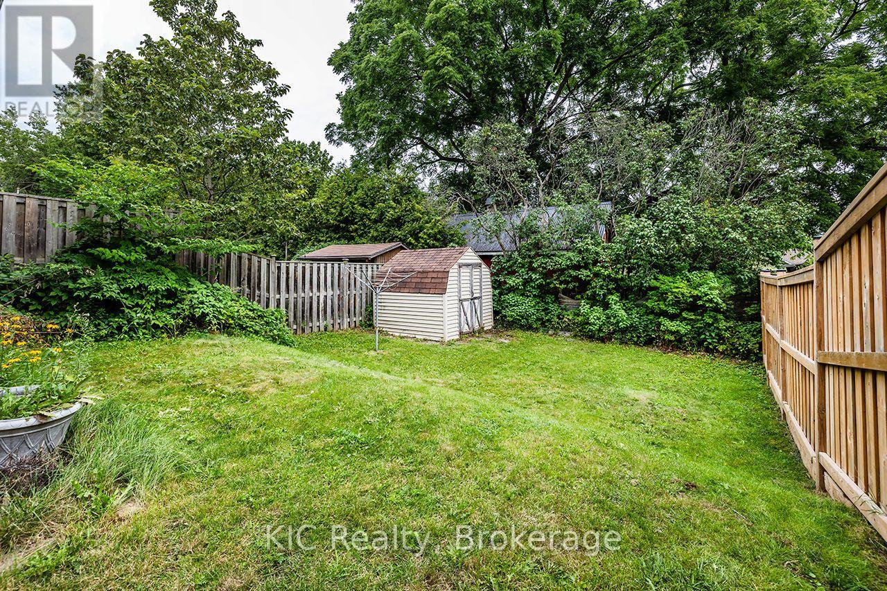 1151 Valley Court, Oshawa, Ontario  L1J 3M4 - Photo 43 - E13670242