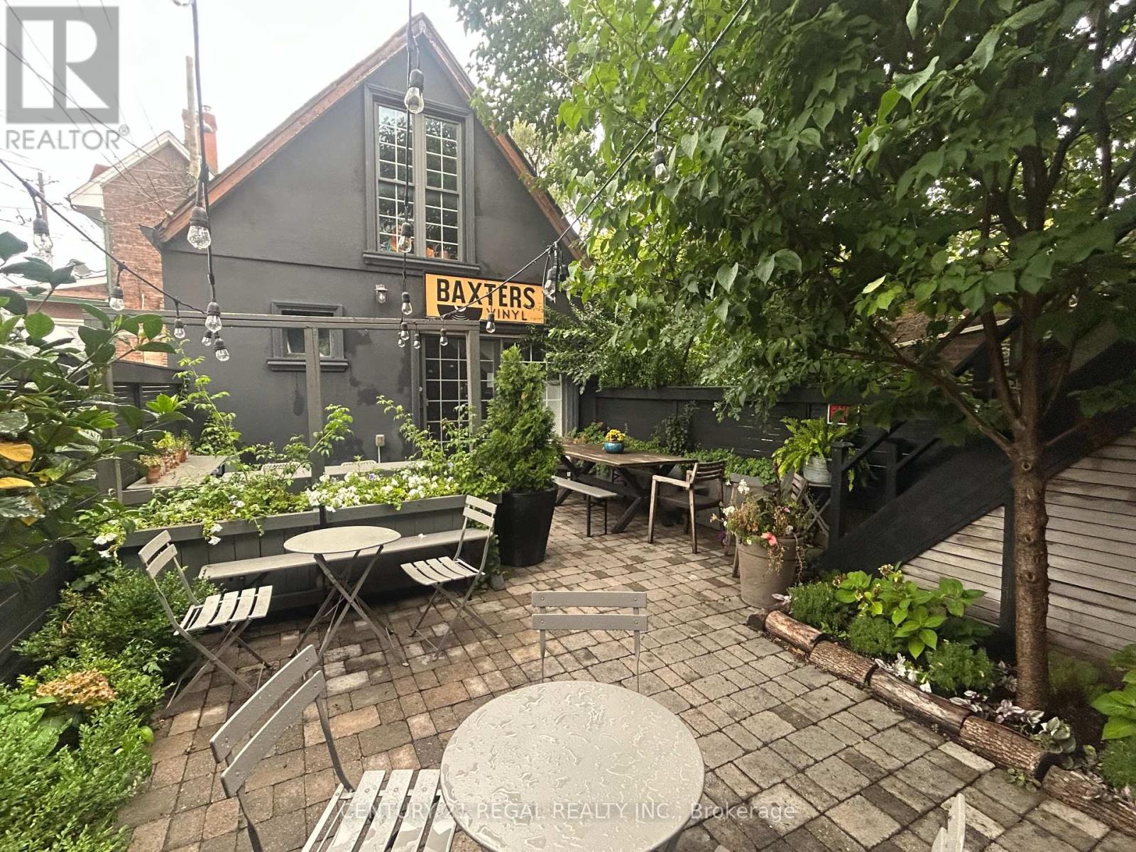 1374 Queen Street E, Toronto, Ontario  M4L 1C9 - Photo 27 - E13643732