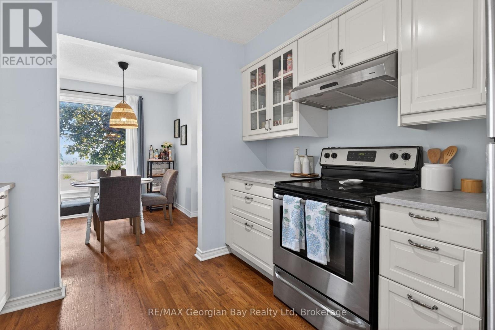 1060 Harbourview Drive, Midland, Ontario  L4R 5J4 - Photo 6 - S13670654