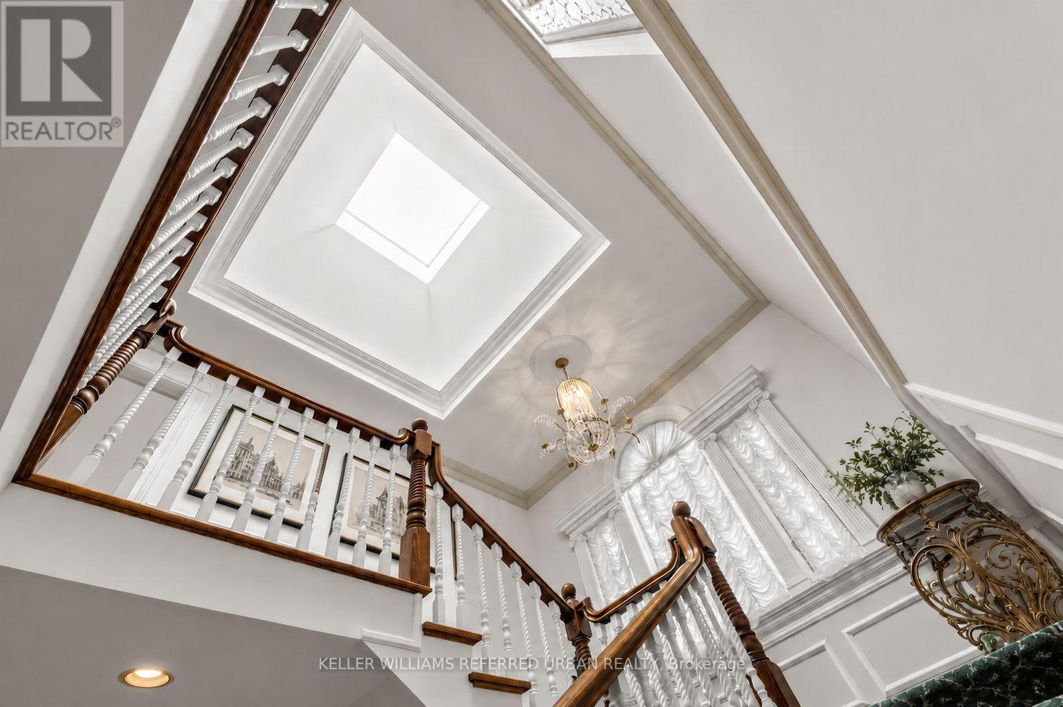 44 Cotswold Crescent, Toronto, Ontario  M2P 1N2 - Photo 6 - C13150130